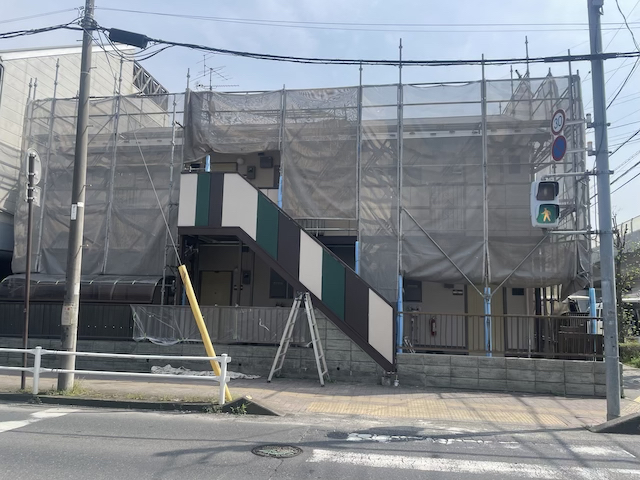 越谷市蒲生アパート外壁塗装工事　アクセント塗装